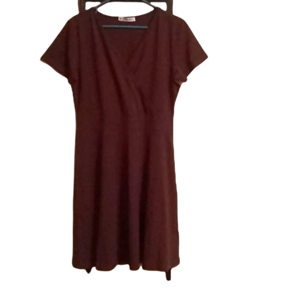 Classic V-Neck Midi Dress in Deep Brown